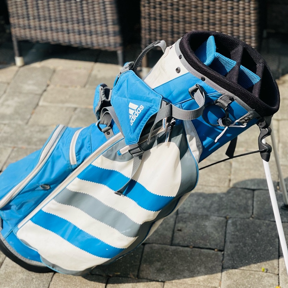 Adidas super rare carry golf bag in blue grey and white